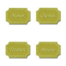 American Traditional Charms - Treasured Words Gold