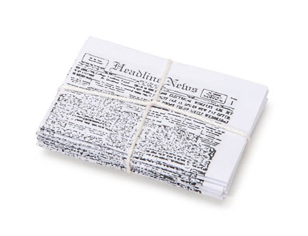 Darice Everyday Minis - Newspaper Bundle